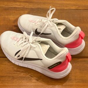 Nike Women's Flex Experience 12 Sneakers